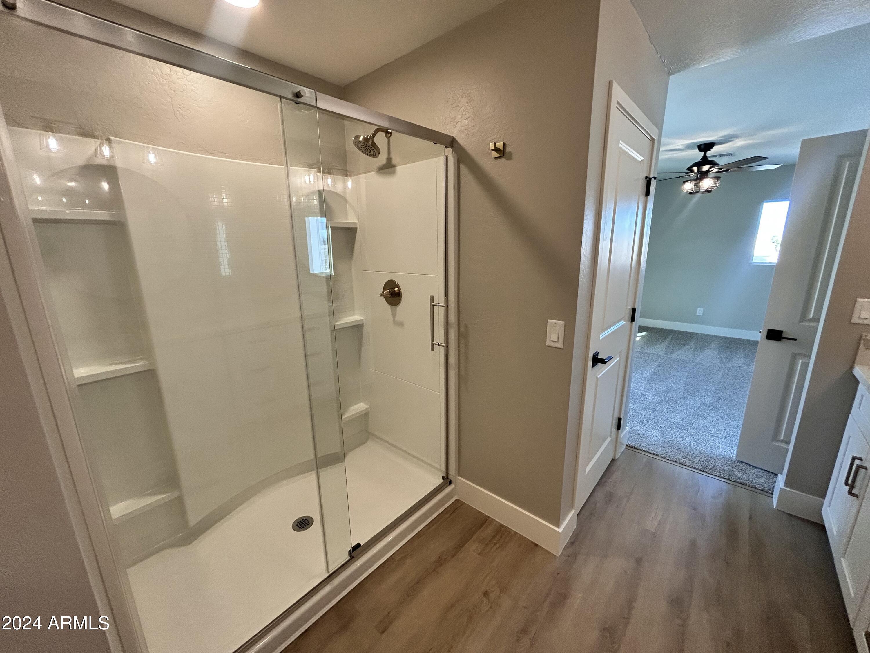 825 West Dobbins Road Phoenix, AZ 85041 - Photo 44 of 99 IMG_8130