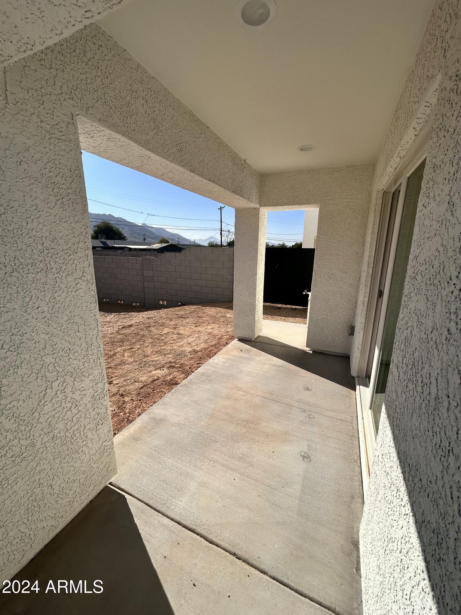 825 West Dobbins Road Phoenix, AZ 85041 - Photo 70 of 99 IMG_8198