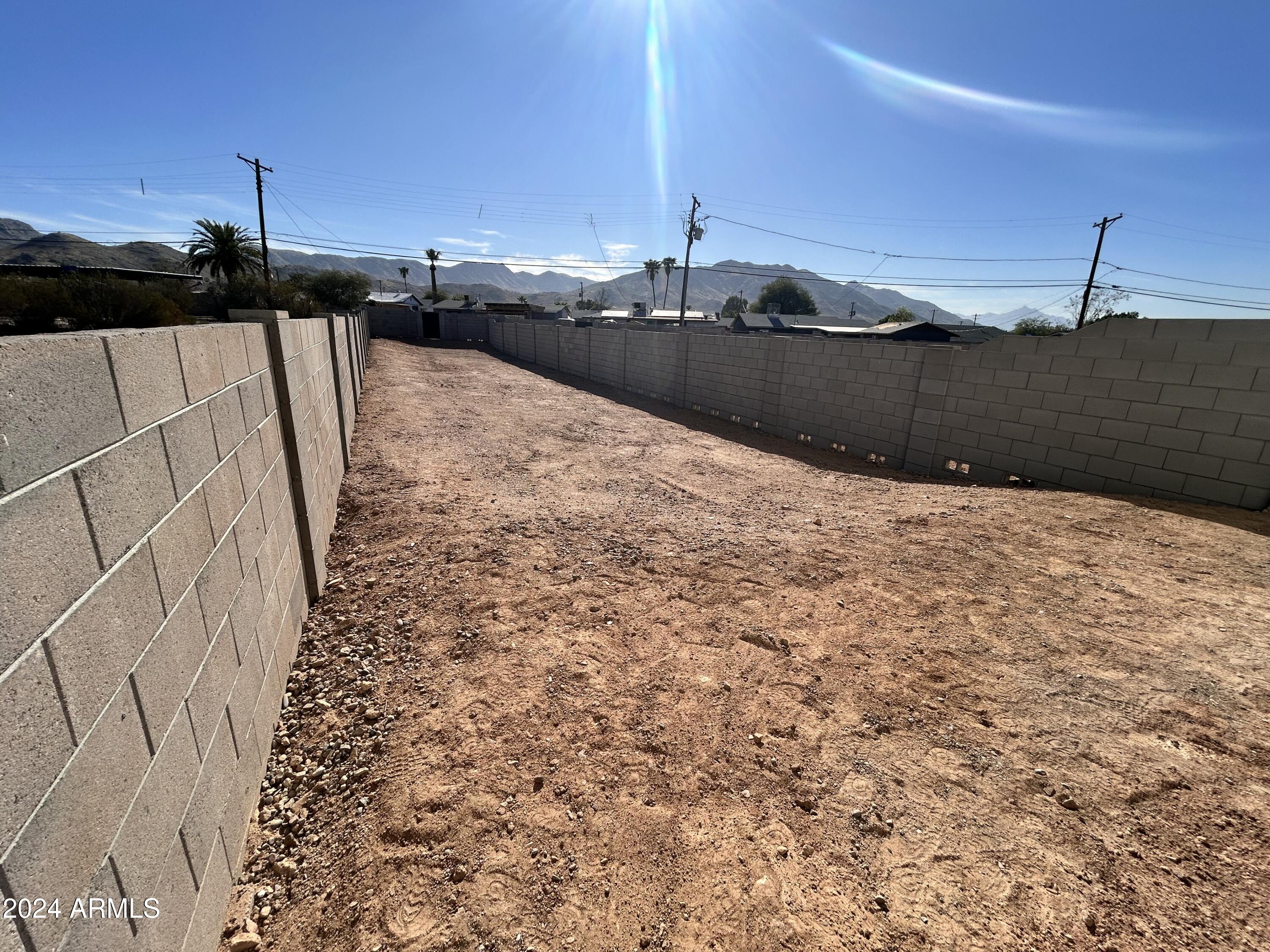 825 West Dobbins Road Phoenix, AZ 85041 - Photo 71 of 99 IMG_8199 (1)