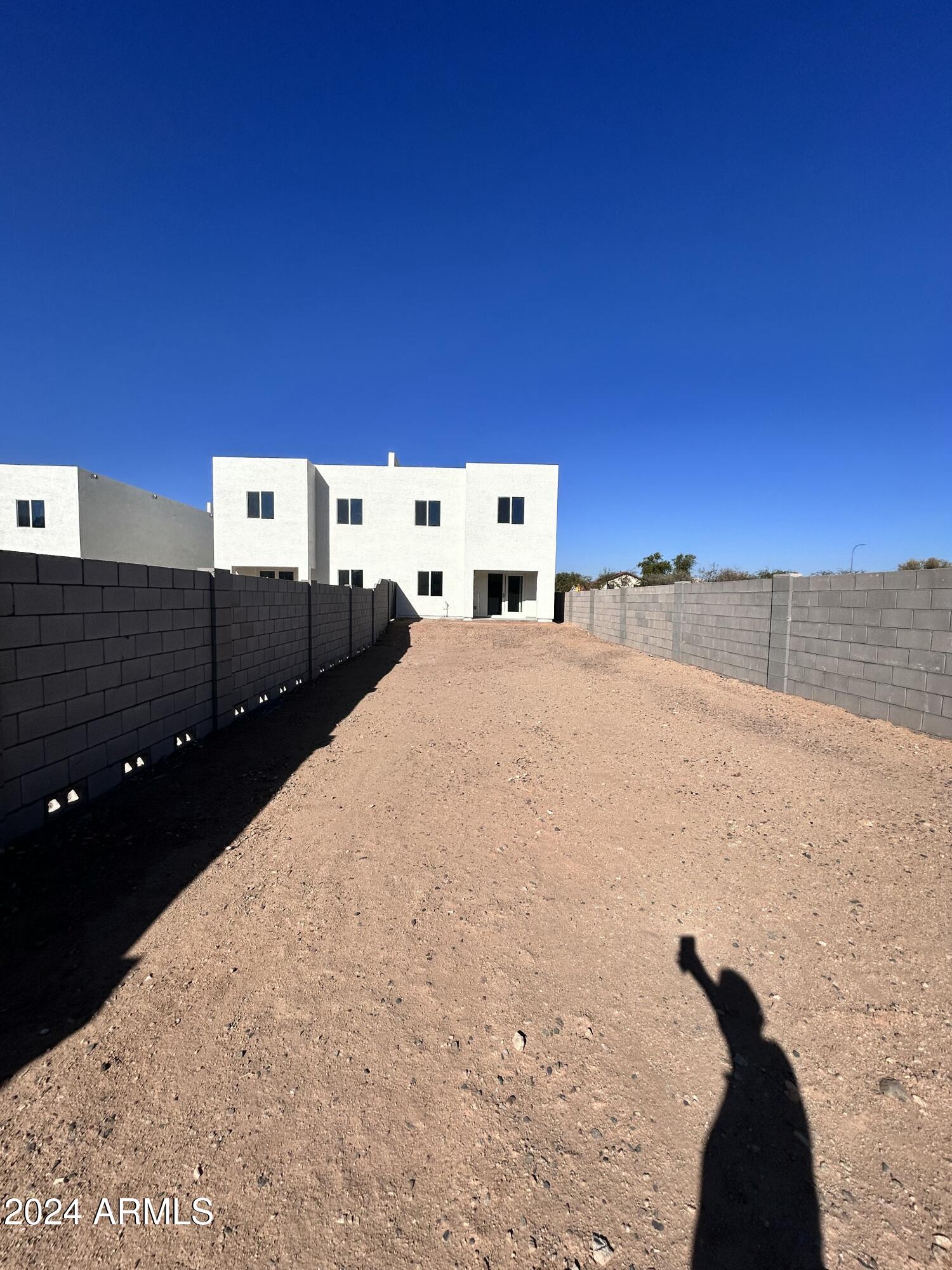 825 West Dobbins Road Phoenix, AZ 85041 - Photo 72 of 99 IMG_8201