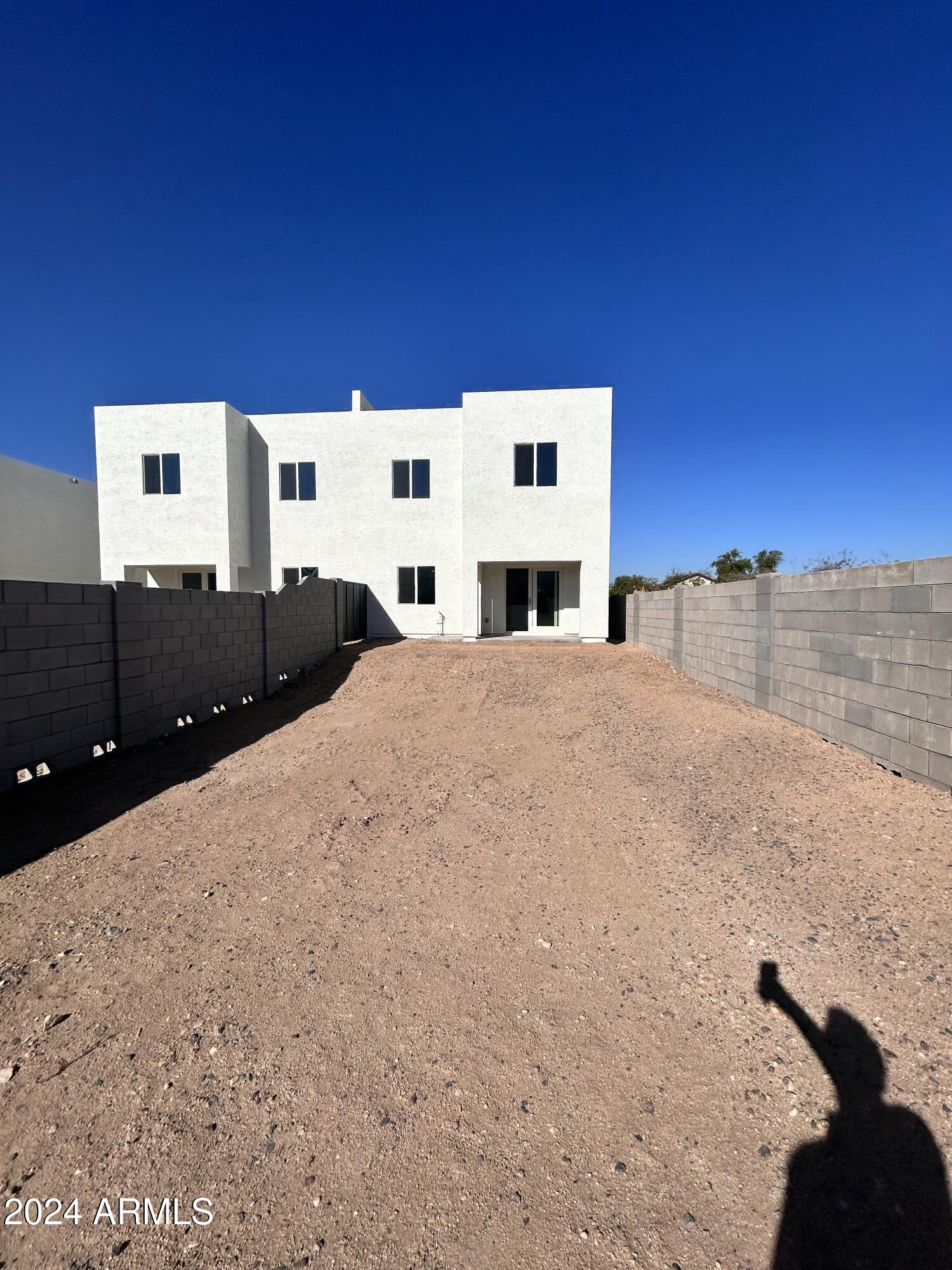 825 West Dobbins Road Phoenix, AZ 85041 - Photo 76 of 99 IMG_8207