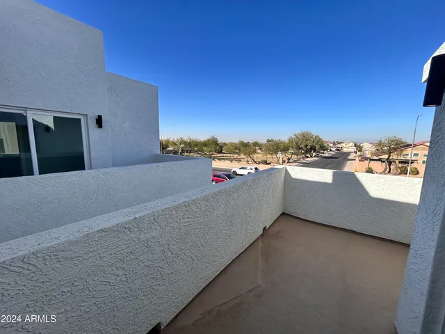 $2,150 | 825 West Dobbins Road, Phoenix, AZ 85041