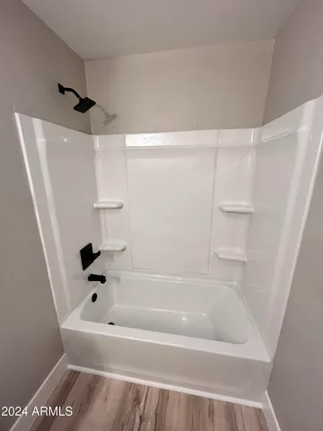 $2,150 | 825 West Dobbins Road, Phoenix, AZ 85041