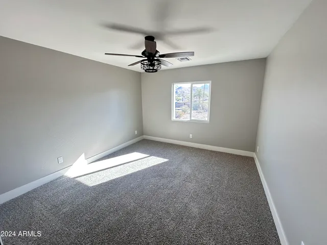 $2,150 | 825 West Dobbins Road, Phoenix, AZ 85041