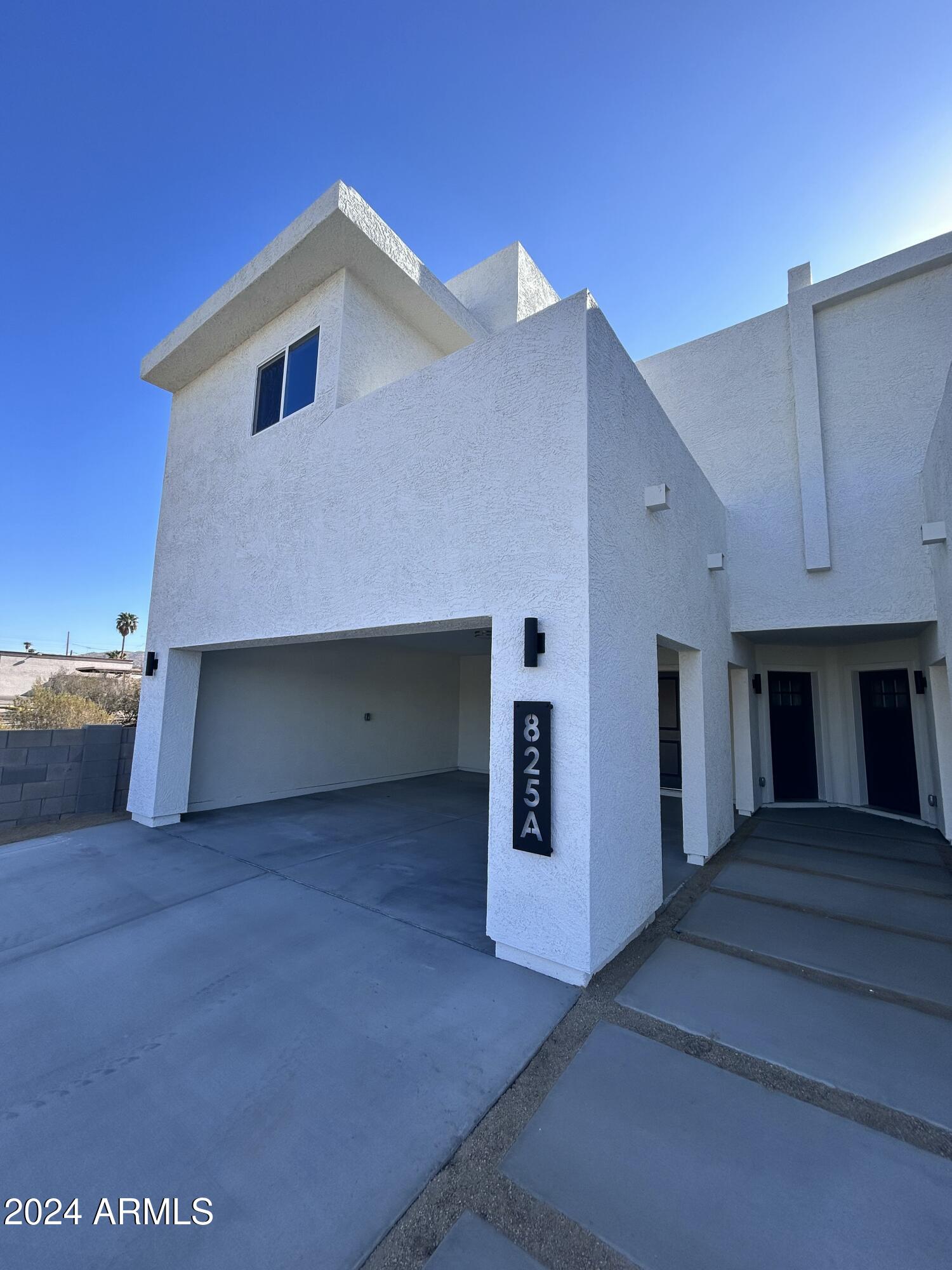 825 West Dobbins Road Phoenix, AZ 85041 - Photo 10 of 99 IMG_8016 (3)