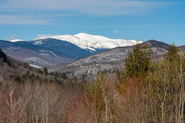 $439,900 | 58 Christmas Mountain Road, Intervale, NH 03845