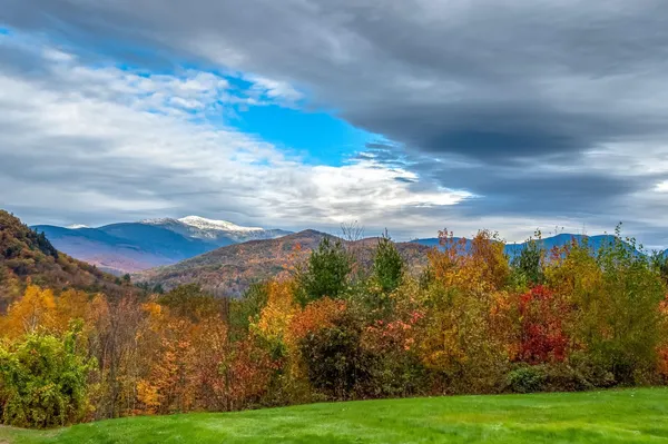 $439,900 | 58 Christmas Mountain Road, Intervale, NH 03845