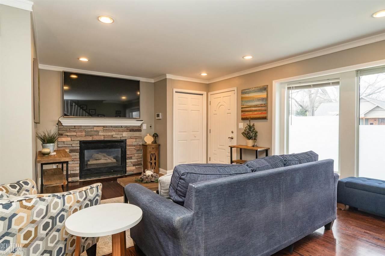 247 Winry Drive Rochester Hills, MI 48307 - Photo 7 of 44