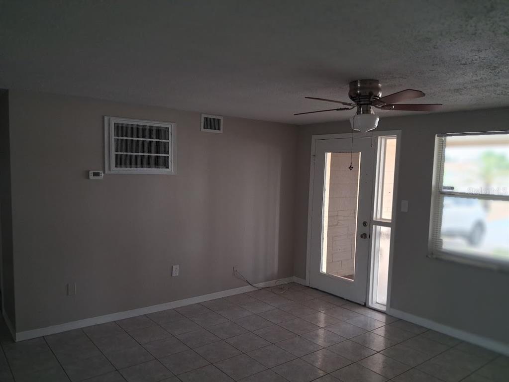 4926 Colonnade Avenue Holiday, FL 34690 - Photo 12 of 25