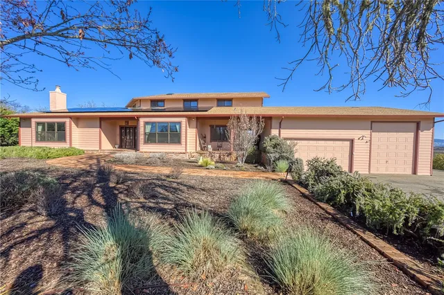 front view of house with a yard