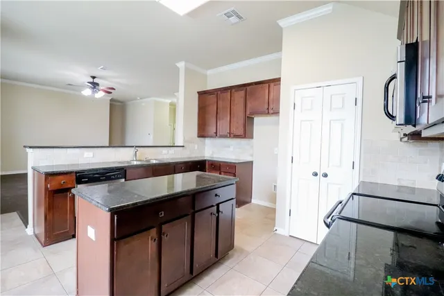 $2,195 | 620 Copper Ridge Loop, Temple, TX 76502