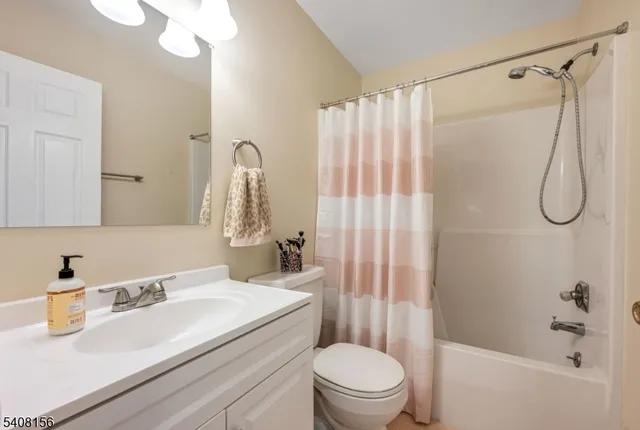 $499,000 | 48 Hickory Way, Mount Arlington, NJ 07856