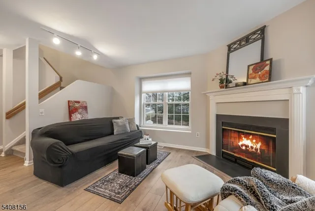 $499,000 | 48 Hickory Way, Mount Arlington, NJ 07856