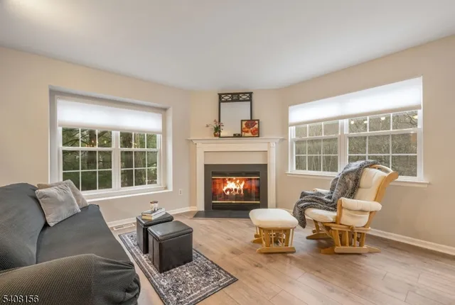 $499,000 | 48 Hickory Way, Mount Arlington, NJ 07856