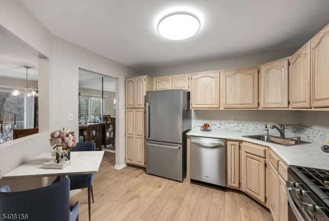 $499,000 | 48 Hickory Way, Mount Arlington, NJ 07856