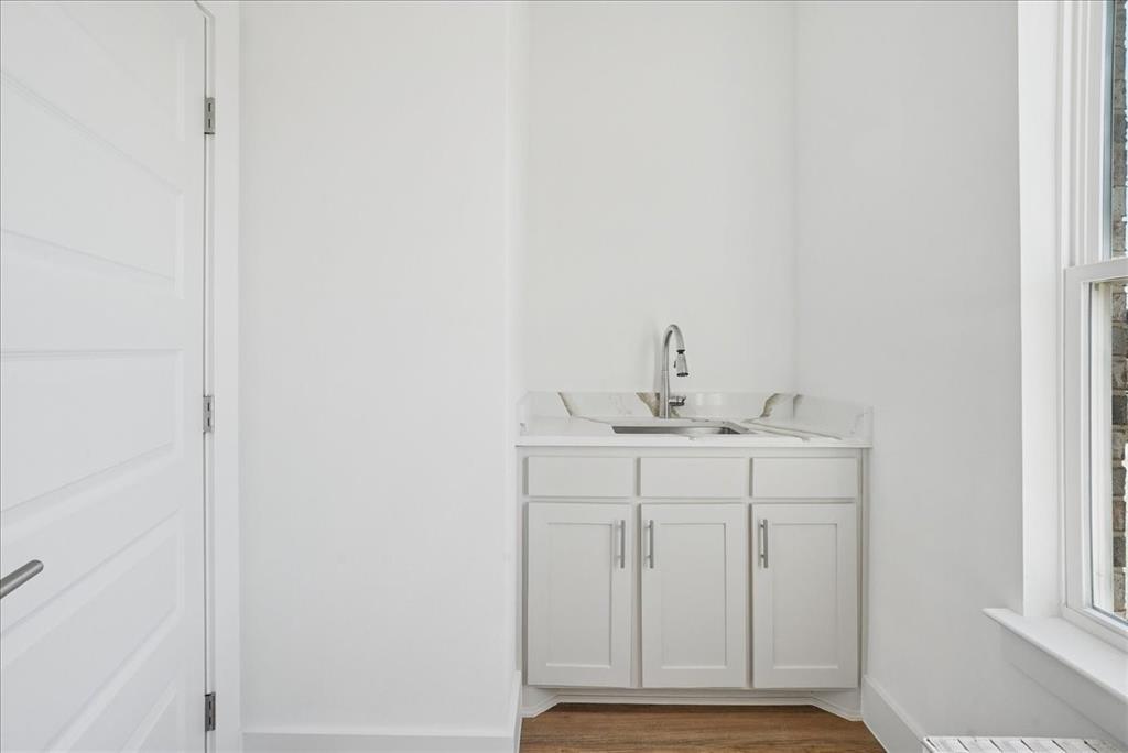 340 Slimp Bluff Azle, TX 76020 - Photo 13 of 39