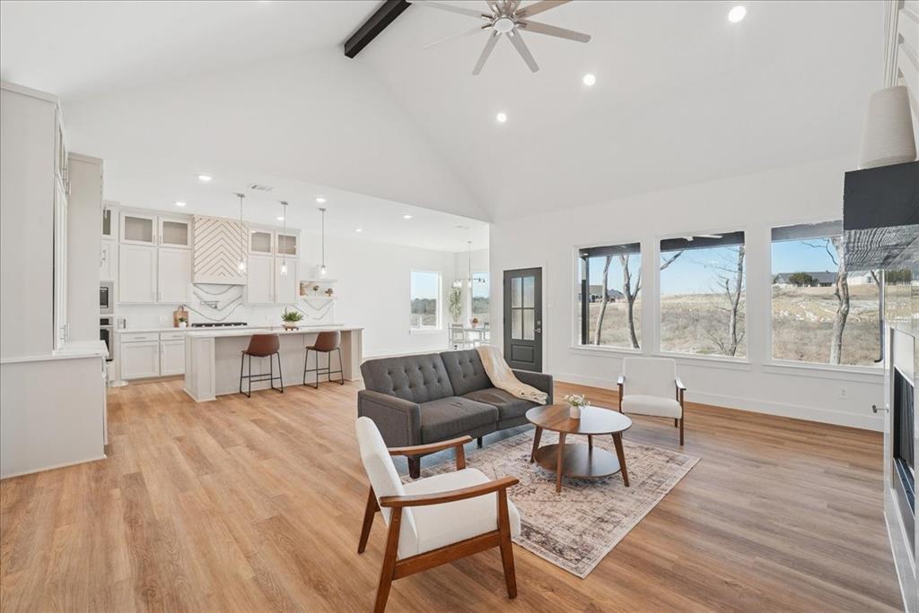 340 Slimp Bluff Azle, TX 76020 - Photo 17 of 39