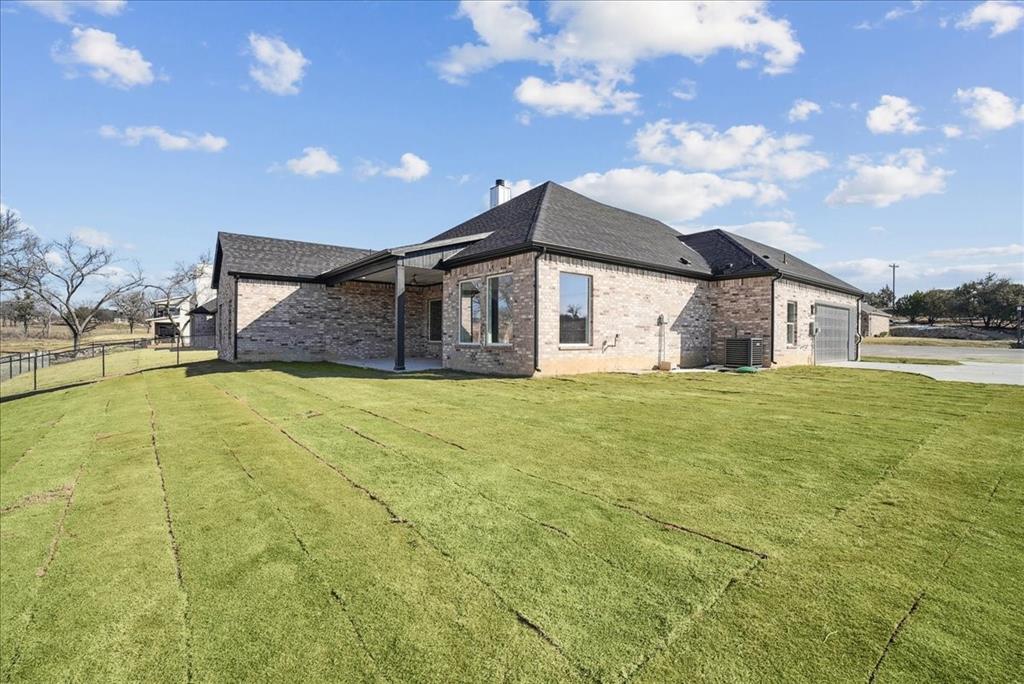 340 Slimp Bluff Azle, TX 76020 - Photo 30 of 39