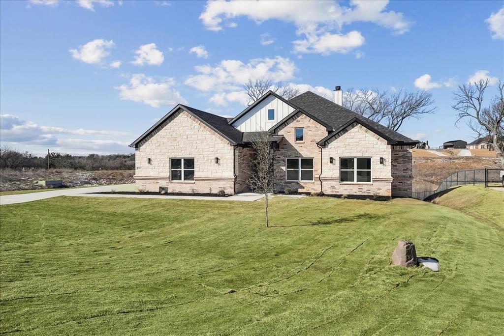 340 Slimp Bluff Azle, TX 76020 - Photo 3 of 39