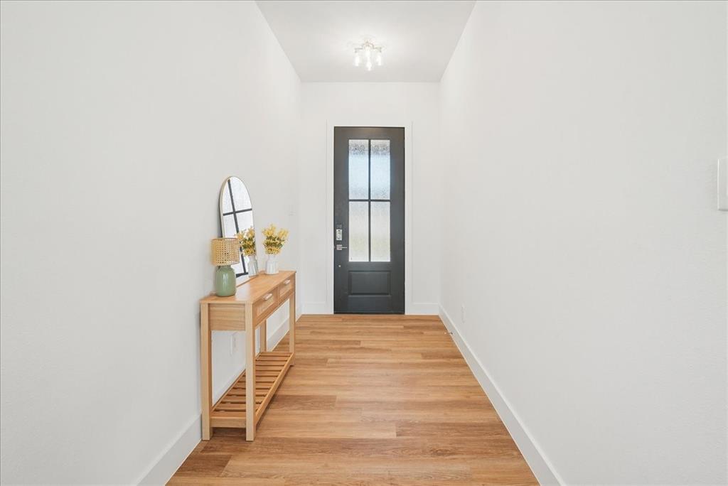 340 Slimp Bluff Azle, TX 76020 - Photo 5 of 39