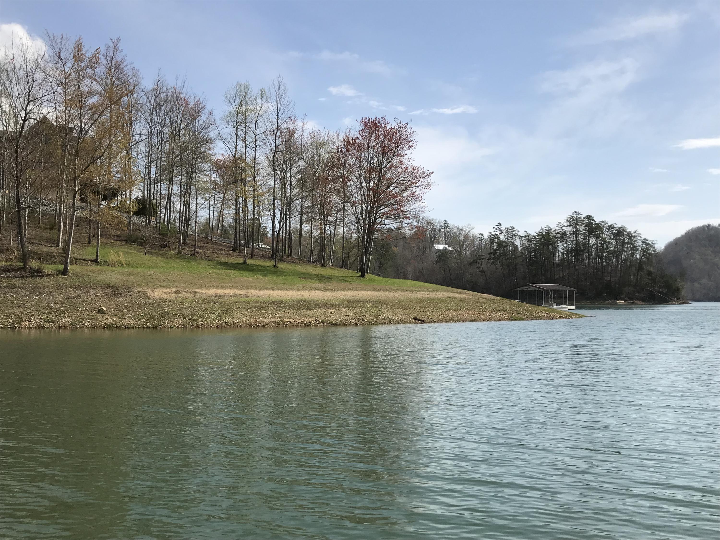 Mountain Shores Rd Road, Unit 10 11 New Tazewell, TN 37825 - Photo 31 of 37 IMG_0226