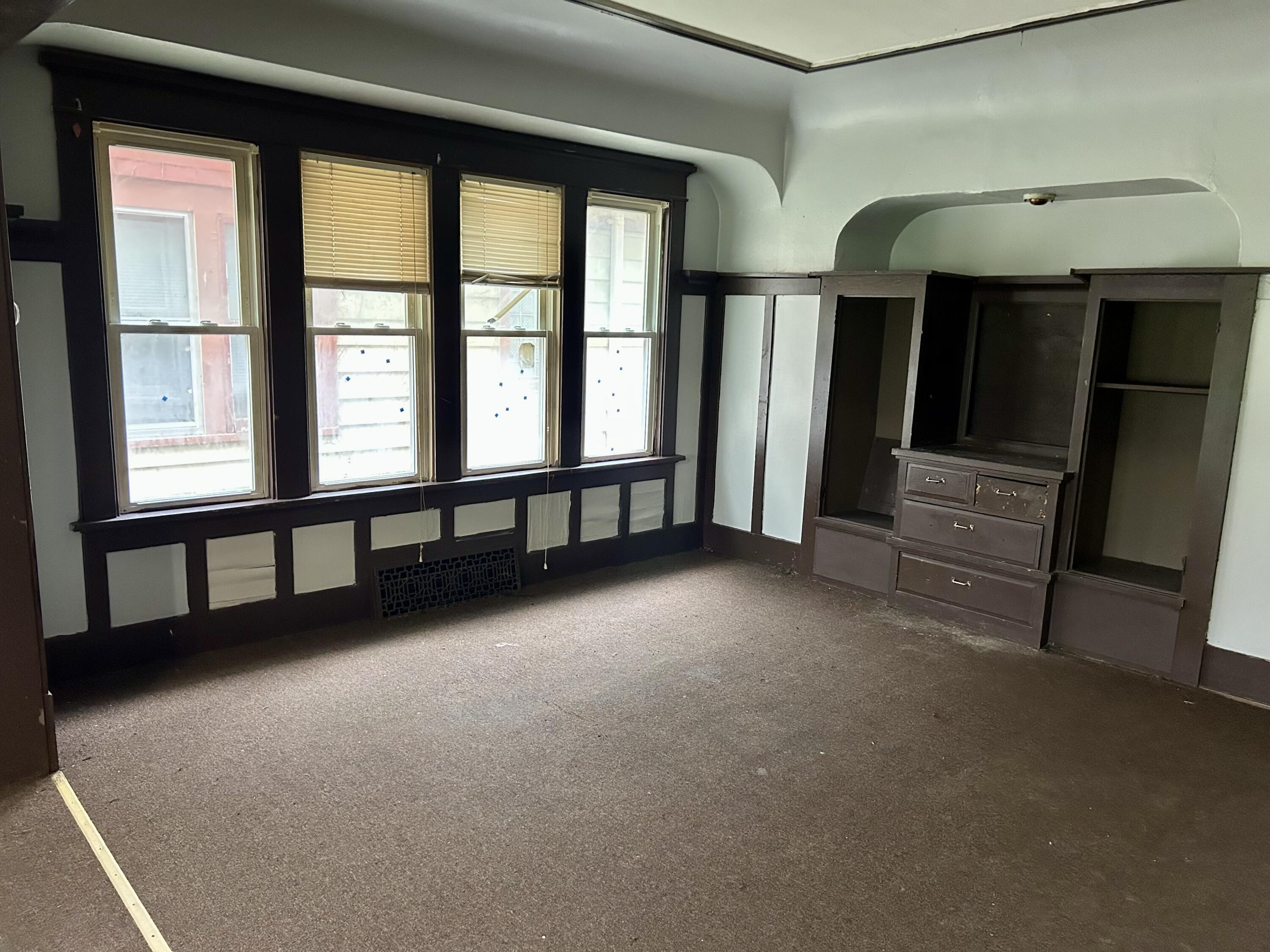 3017 North 28th Street Milwaukee, WI 53210 - Photo 7 of 18 Dining Room