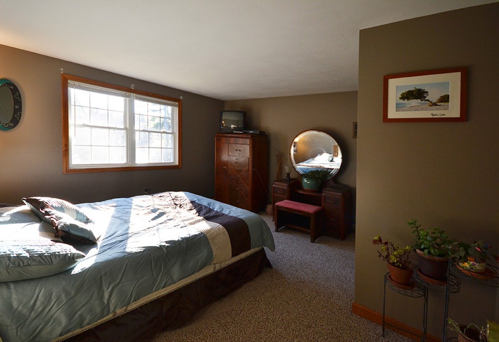 150 New Templeton Road Hubbardston, MA 01452 - Photo 14 of 28