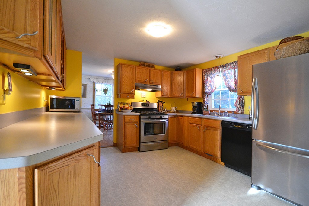 150 New Templeton Road Hubbardston, MA 01452 - Photo 6 of 28