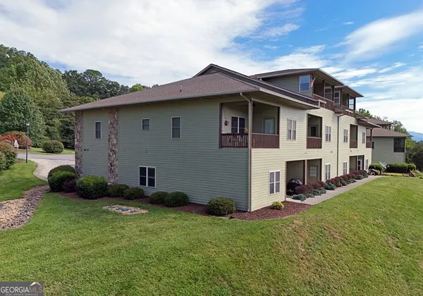 $349,000 | 1724 Watercrest Way, Unit 7H, Young Harris, GA 30582