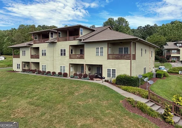 $349,000 | 1724 Watercrest Way, Unit 7H, Young Harris, GA 30582