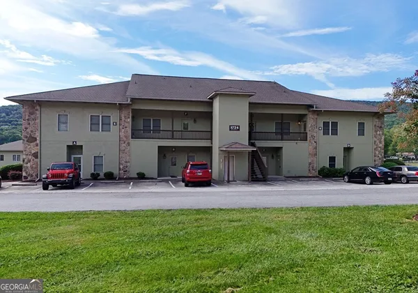 $349,000 | 1724 Watercrest Way, Unit 7H, Young Harris, GA 30582