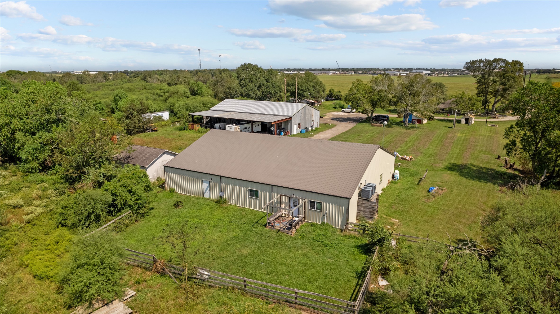 2015 Cottonwood School Road Rosenberg, TX 77471 - Photo 5 of 13