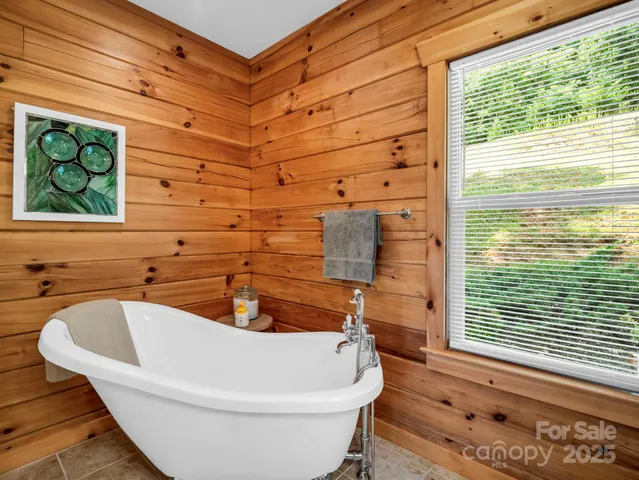 $674,000 | 537 Summit Parkway, Bostic, NC 28018