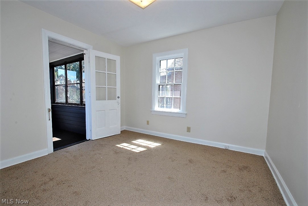 3585 Daleford Road Cleveland, OH 44120 - Photo 10 of 15