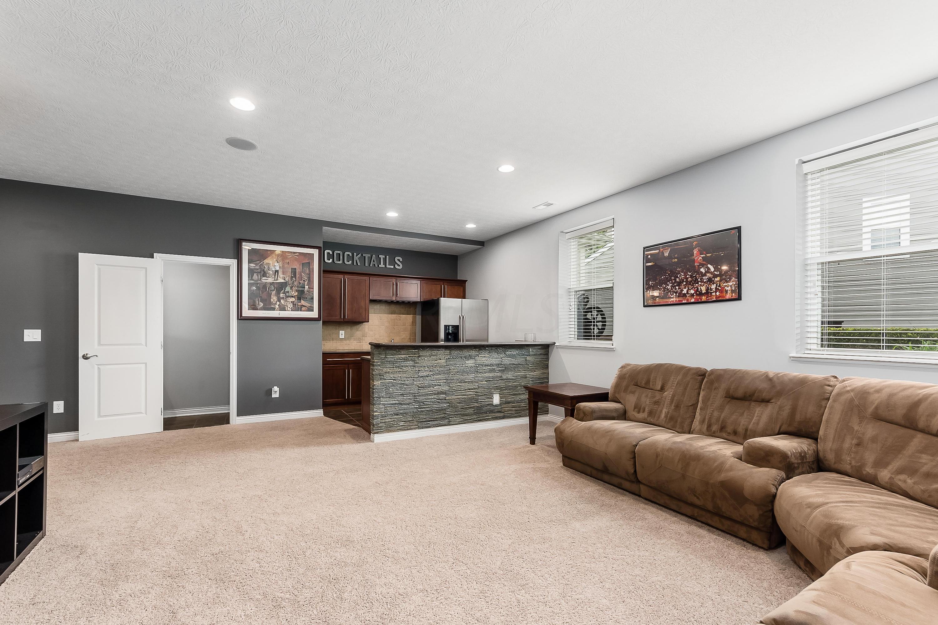 7090 Dean Farm Road New Albany, OH 43054 - Photo 27 of 60