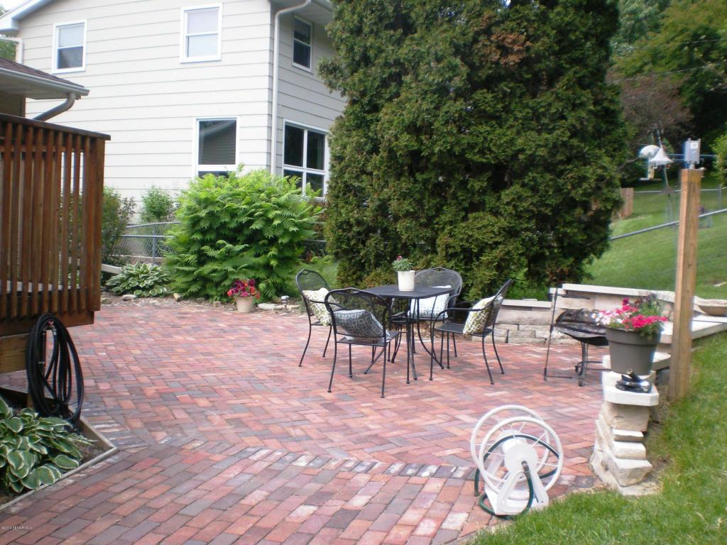 4043 3rd Street Northwest Rochester, MN 55901 - Photo 14 of 15 Gallery Image 14