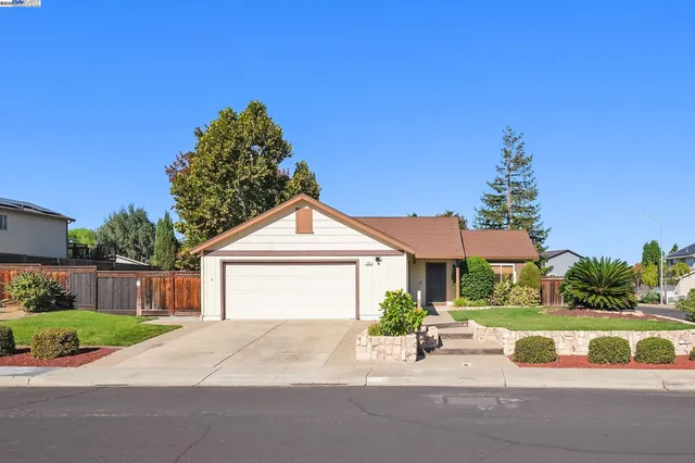$695,000 | 436 Clearwood Drive, Oakley, CA 94561