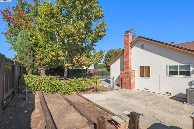 $695,000 | 436 Clearwood Drive, Oakley, CA 94561