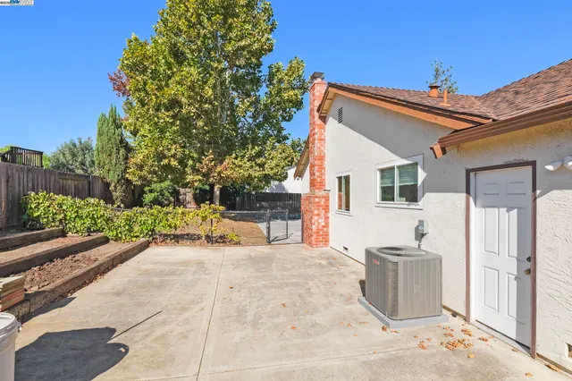 $695,000 | 436 Clearwood Drive, Oakley, CA 94561