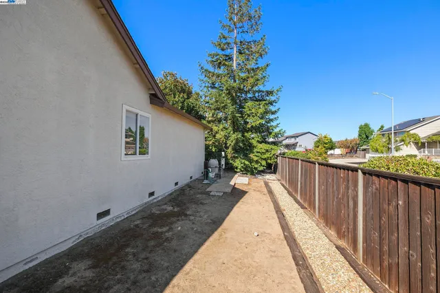 $695,000 | 436 Clearwood Drive, Oakley, CA 94561