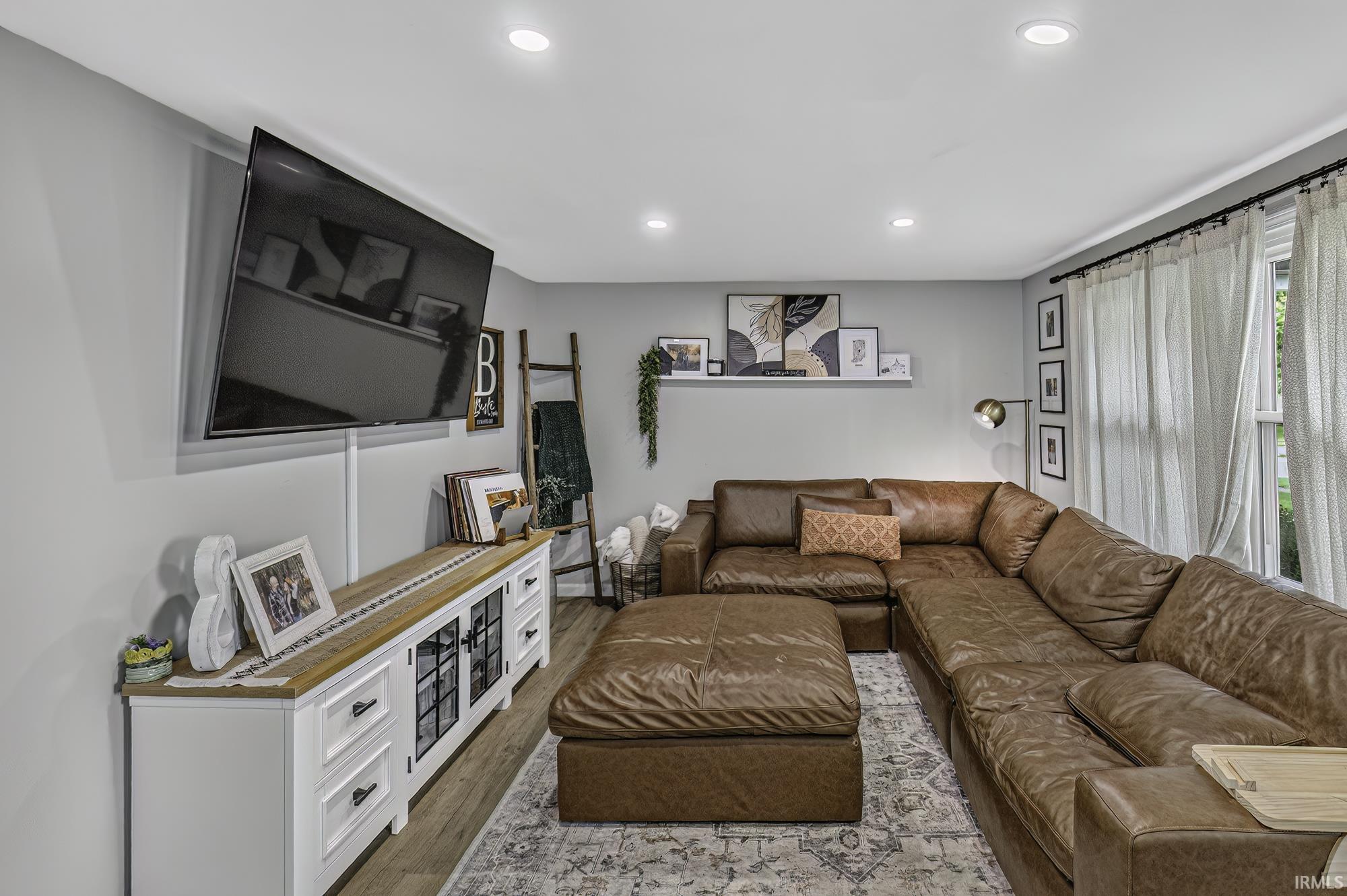 71 Westgate Road Bluffton, IN 46714 - Photo 2 of 15 Gallery Image 2