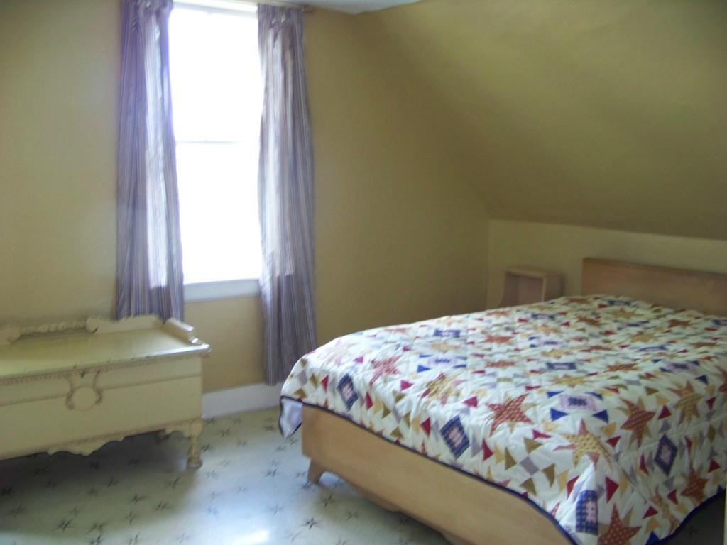 122 Free Street Dexter, ME 04930 - Photo 11 of 16 Photo