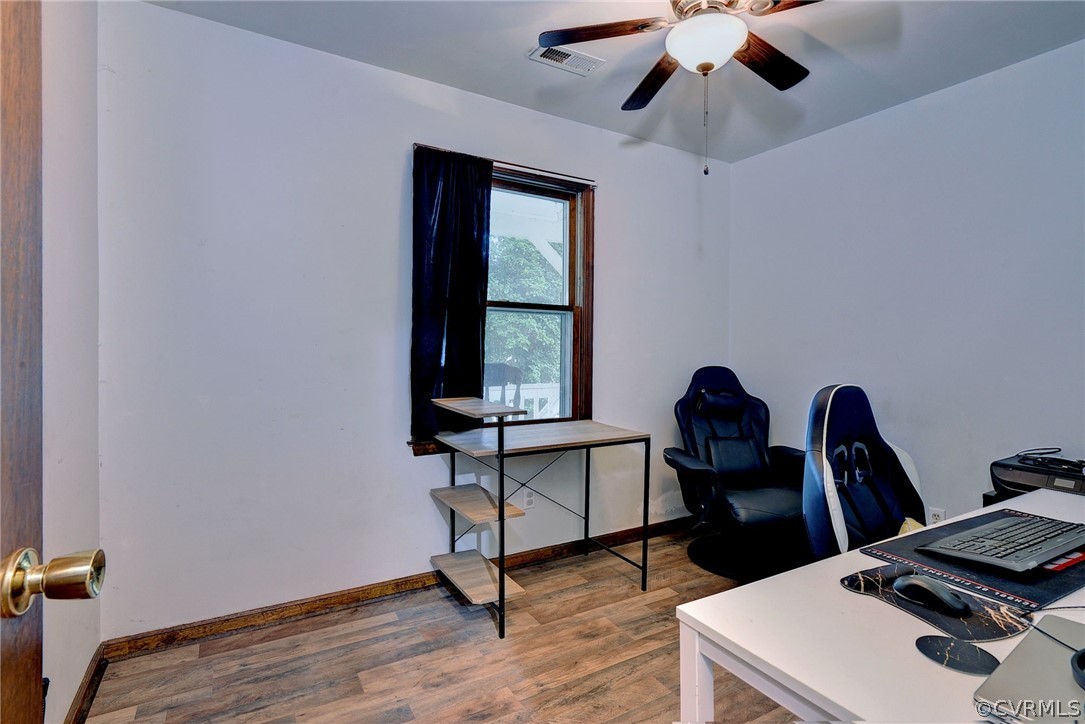 11336 Cedar Run Road Petersburg, VA 23805 - Photo 11 of 21 Gallery Image 11
