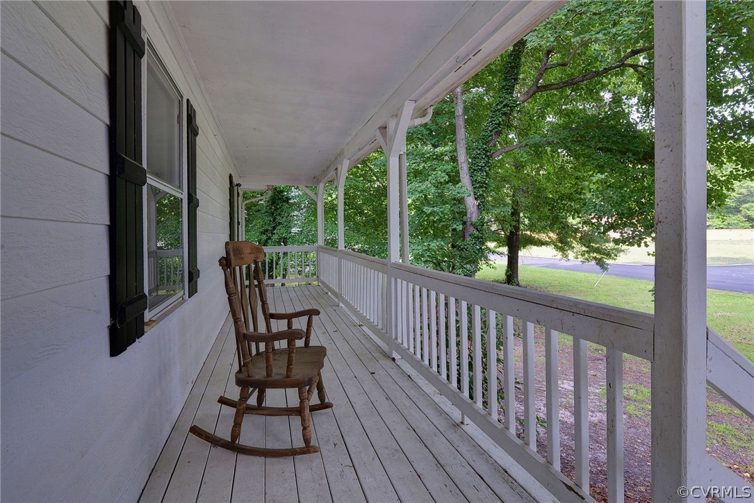 11336 Cedar Run Road Petersburg, VA 23805 - Photo 3 of 21 Gallery Image 3