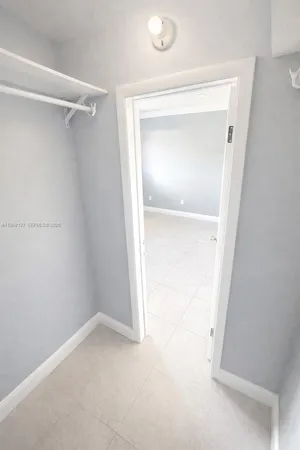 $1,800 | 1014 Salzedo Street, Unit 311, Coral Gables, FL 33134