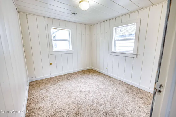 $184,900 | 217 South 4th Street, Osburn, ID 83849