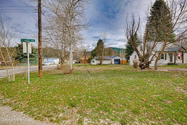 $184,900 | 217 South 4th Street, Osburn, ID 83849