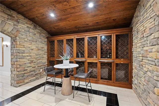 $535,000 | 3280 Stillhouse Lane Southeast, Unit 206, Atlanta, GA 30339