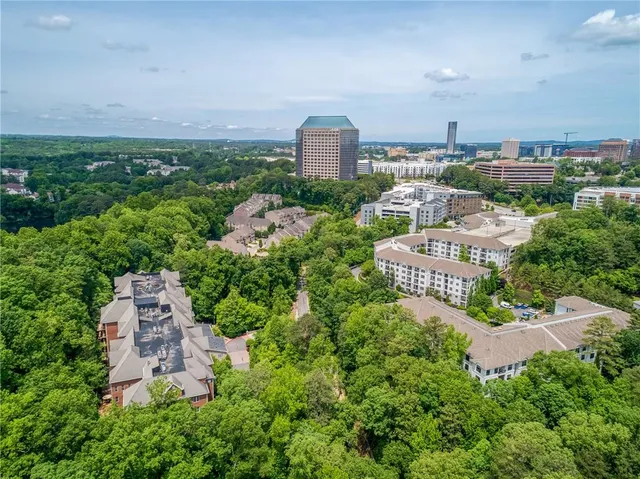 $535,000 | 3280 Stillhouse Lane Southeast, Unit 206, Atlanta, GA 30339