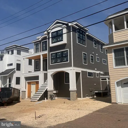 a building with a window and balcony
